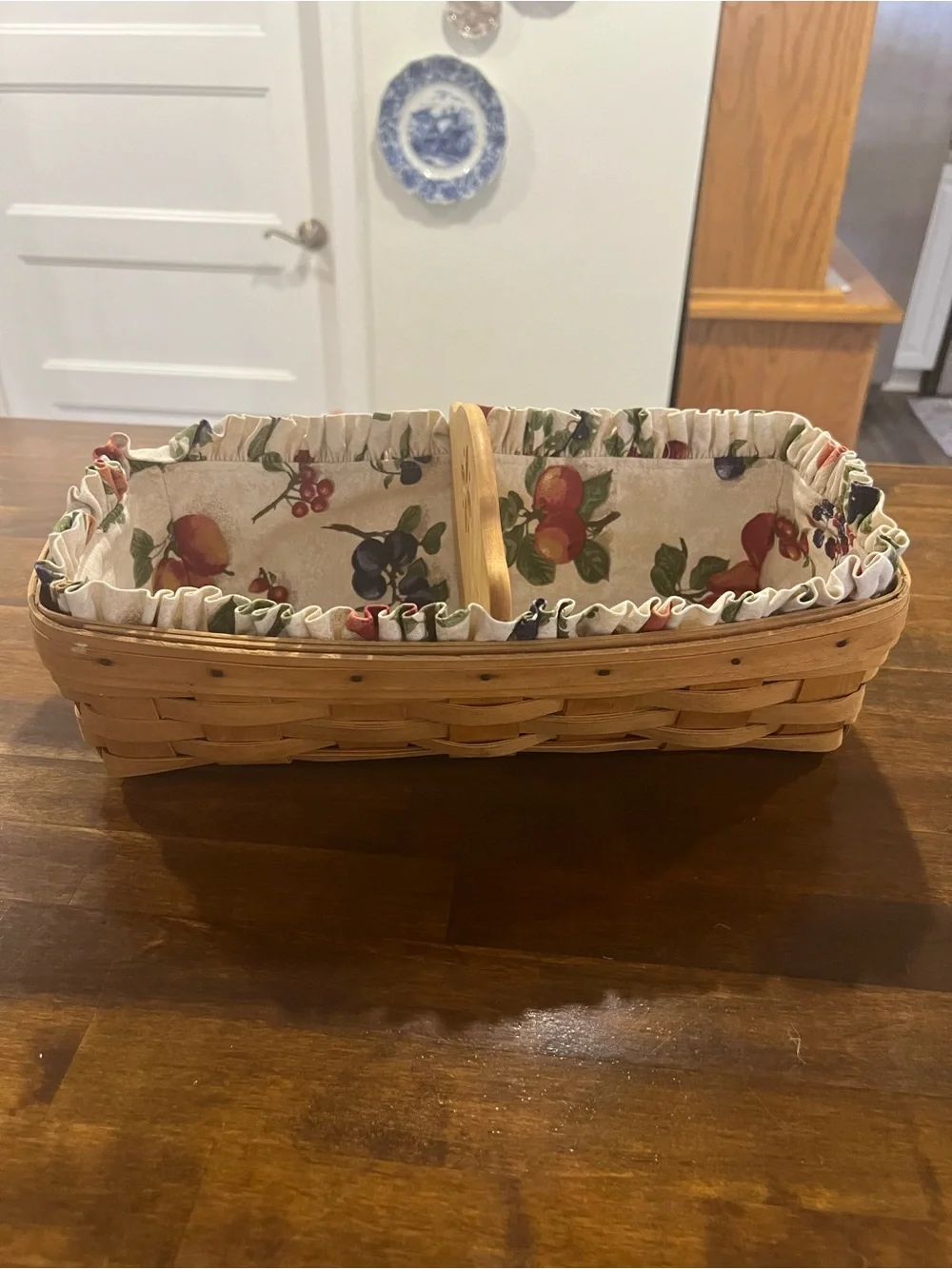 Longaberger Bread Basket, 1999